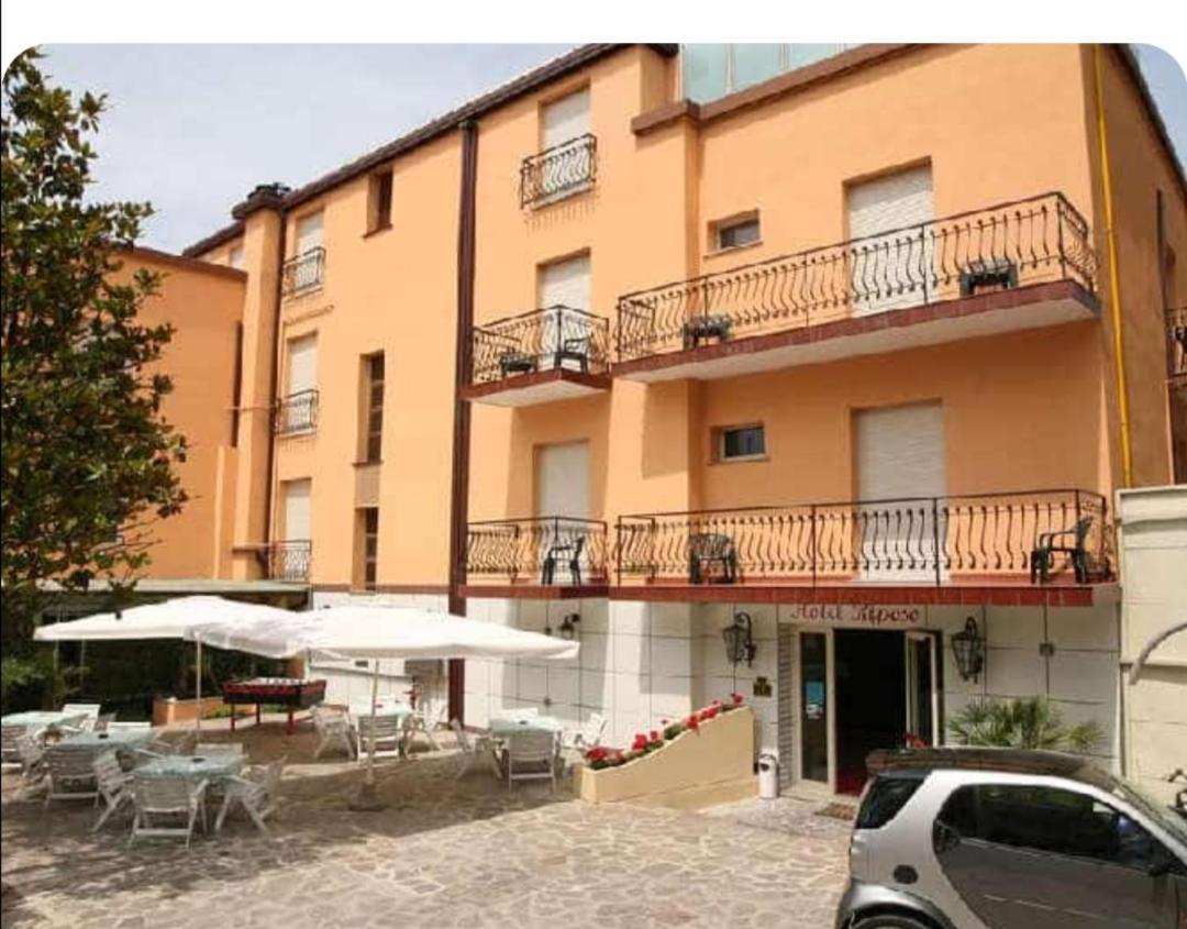 Hotel Riposo ガッテーオ・ア・マーレ エクステリア 写真